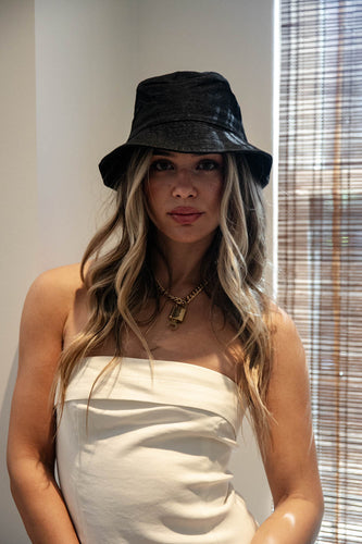 BitterSweet 19