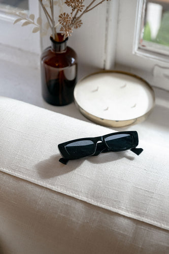 Make an Impression Sunnies in Black